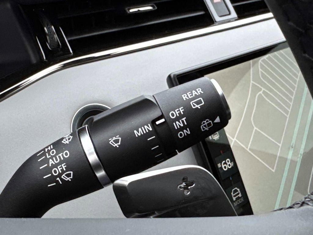New 2026 Land Rover Range Rover Evoque Dynamic SE AWD/4WD image 27