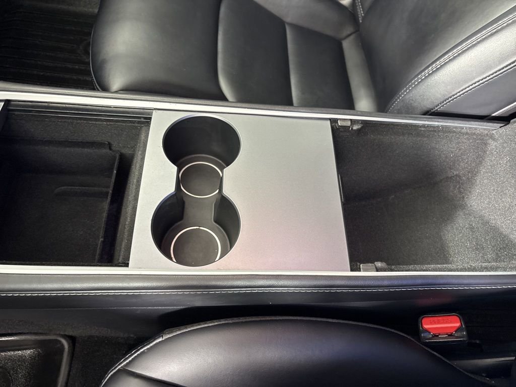 Used 2023 Tesla Model 3 Standard Range RWD image 40