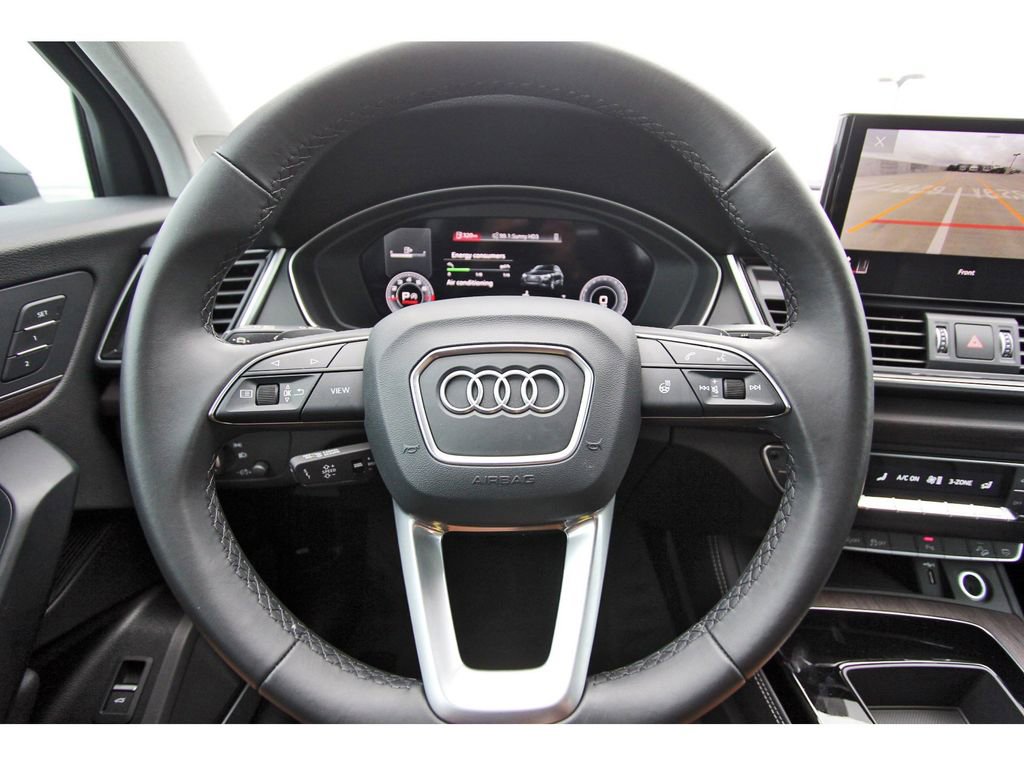 Used 2023 Audi Q5 2.0T Premium Plus w/ Premium Plus Package AWD/4WD image 14