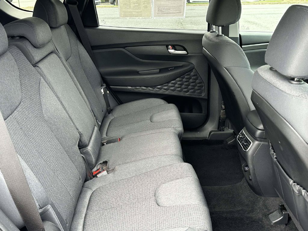 Certified 2023 Hyundai Santa Fe SEL AWD/4WD image 11