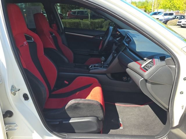 Used 2018 Honda Civic Type R image 11