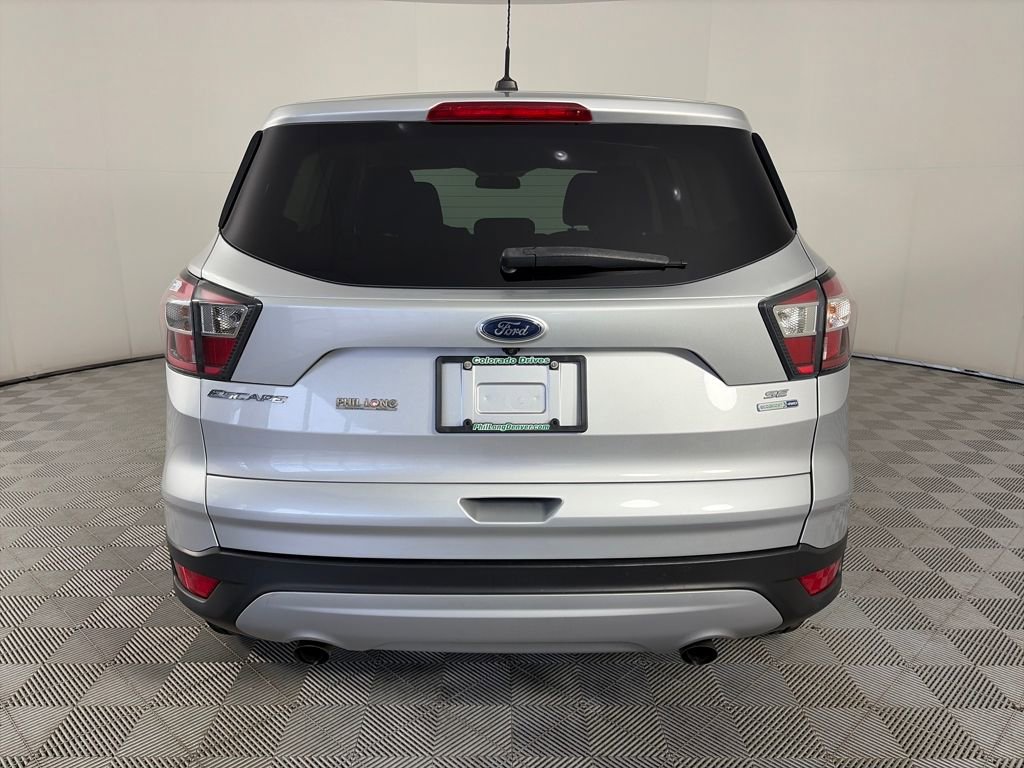 Used 2017 Ford Escape SE image 6