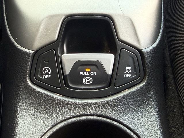 Used 2021 Jeep Compass 80th Special Edition w/ Sun and Sound Group image 19