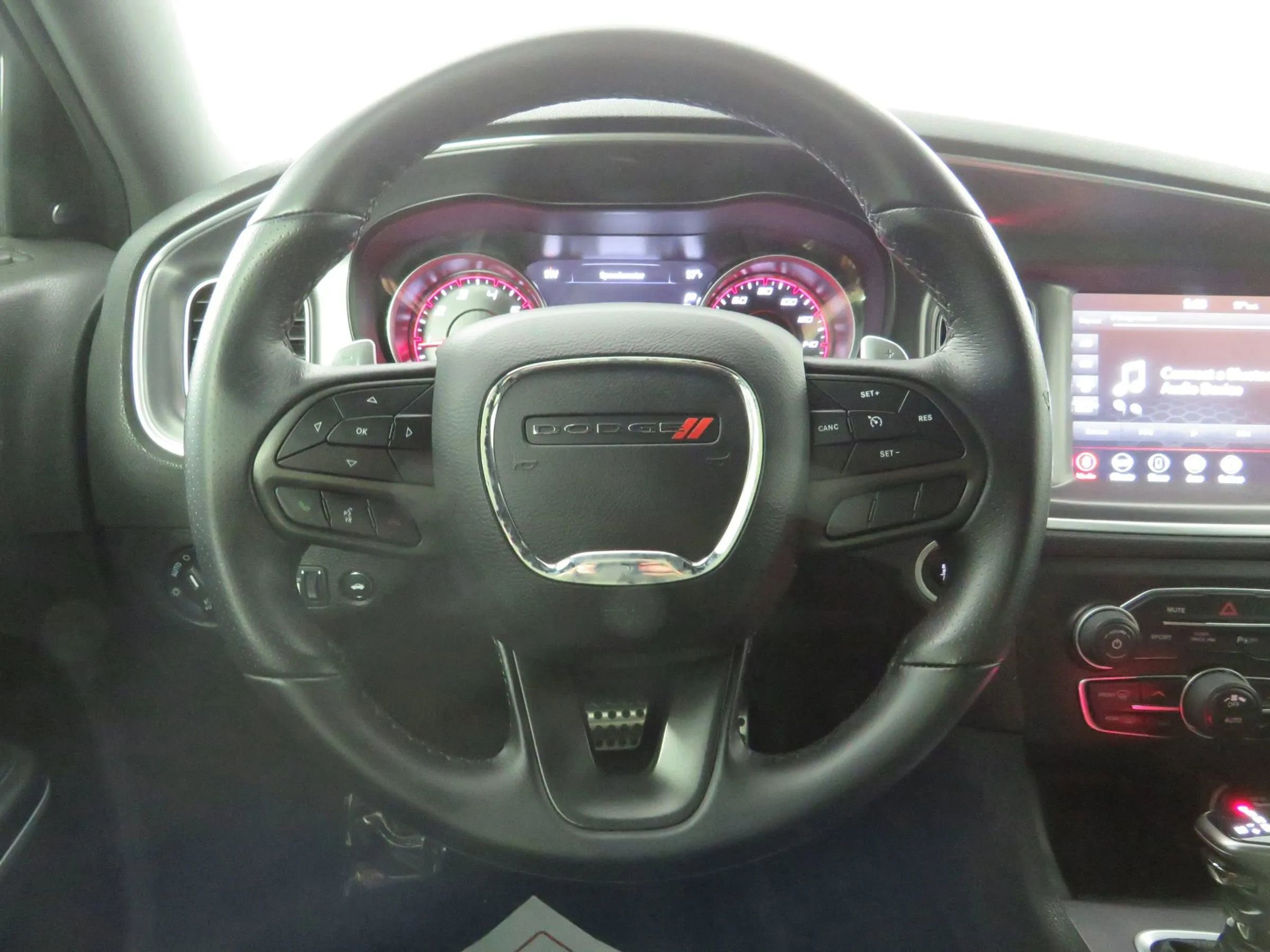 Used 2020 Dodge Charger R/T image 13