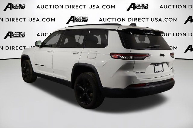 Used 2023 Jeep Grand Cherokee L Limited w/ Luxury Tech Group II AWD/4WD image 29