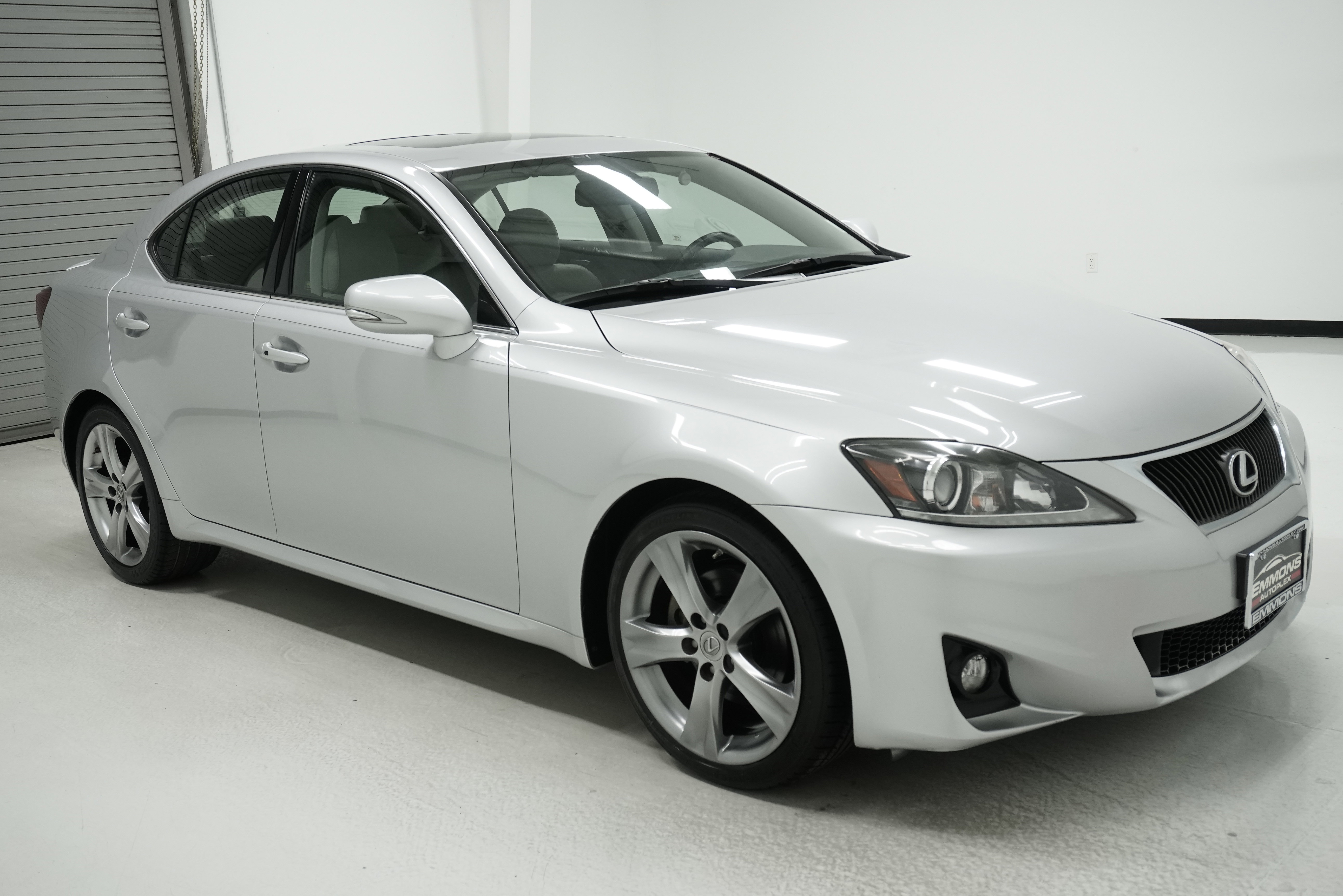 Used 2011 Lexus IS 250 image 3
