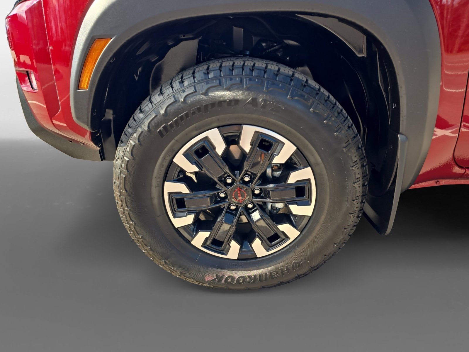 Used 2024 Nissan Frontier PRO-4X w/ Technology Package image 9