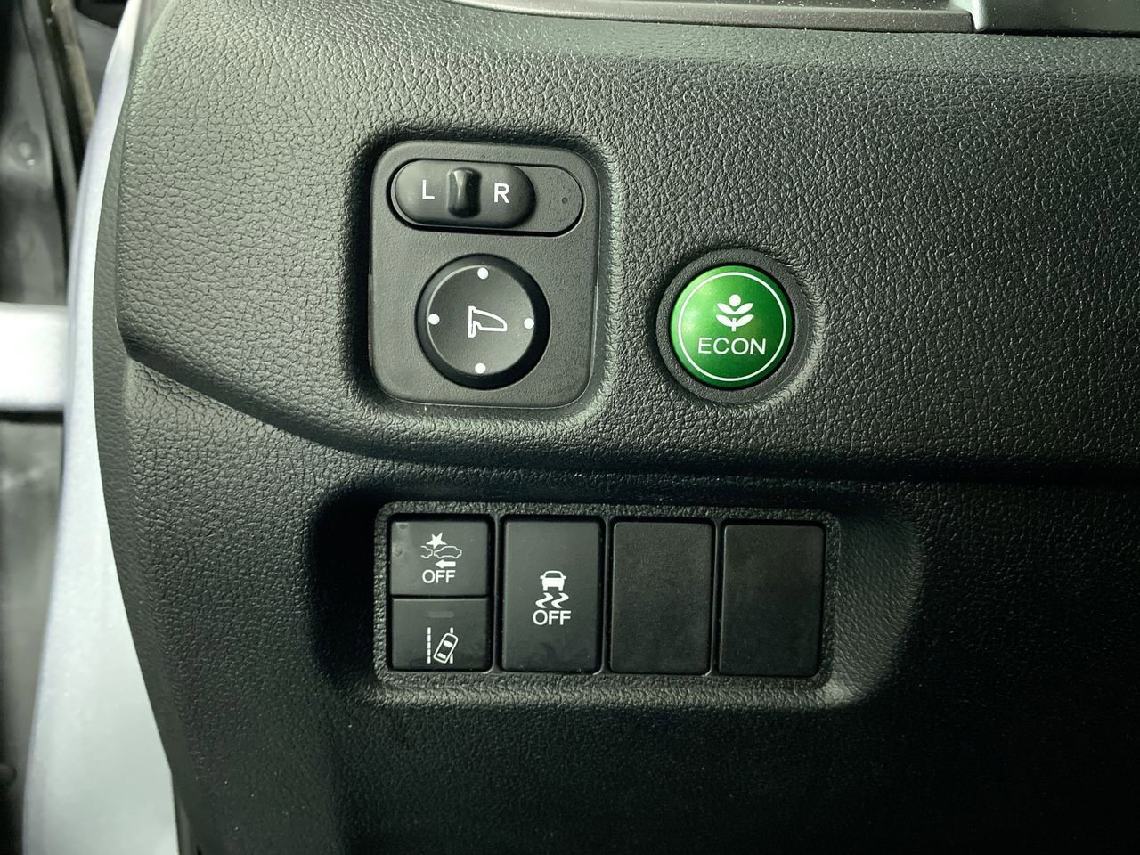 Used 2021 Honda Passport Sport image 14