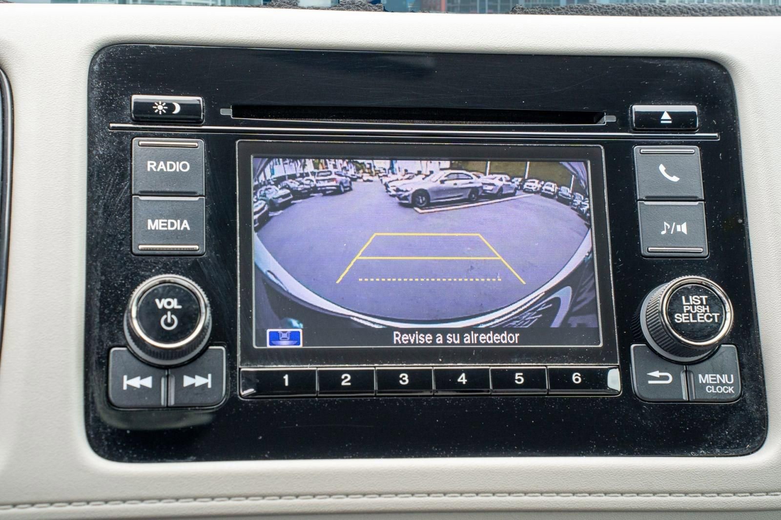 Used 2021 Honda HR-V LX image 32