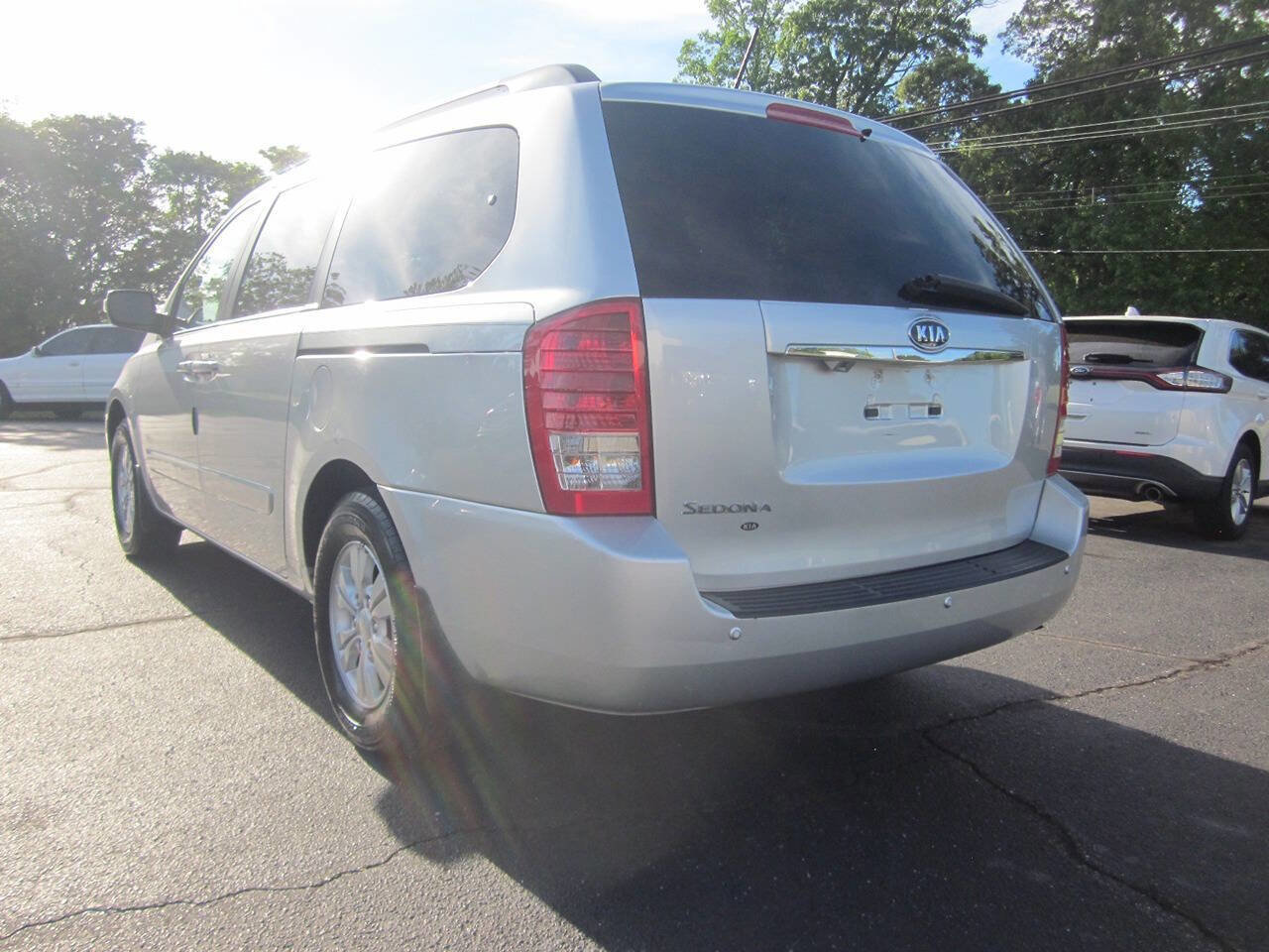 Used 2012 Kia Sedona LX w/ PWR Pkg FWD image 33