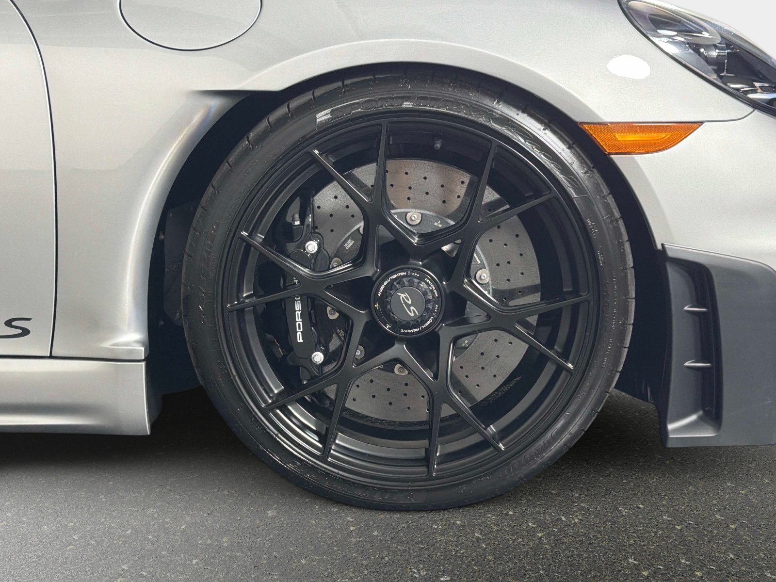 Used 2025 Porsche 718 Boxster Spyder RS RWD image 21