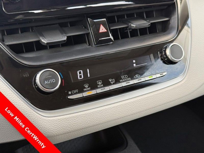 Used 2023 Toyota Corolla LE image 28