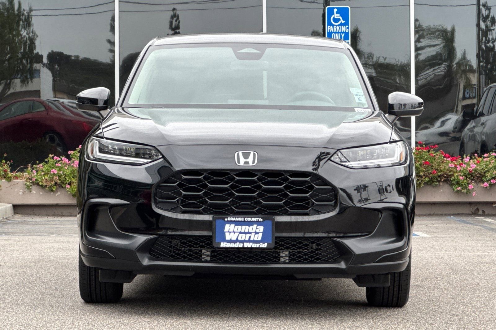 Certified 2023 Honda HR-V LX image 9