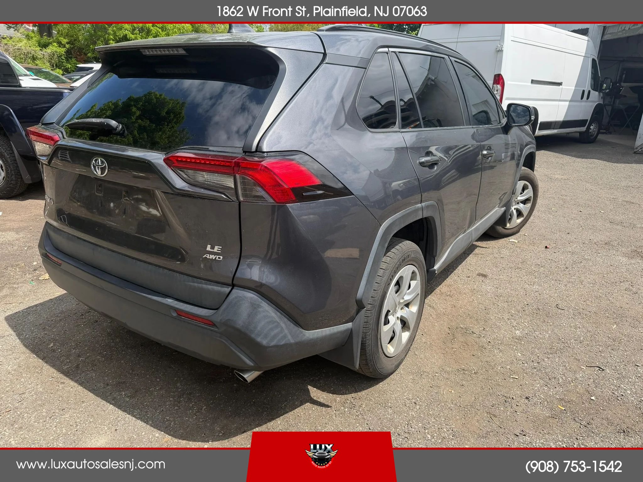 Used 2019 Toyota RAV4 LE w/ All Weather Liner Package AWD/4WD image 9