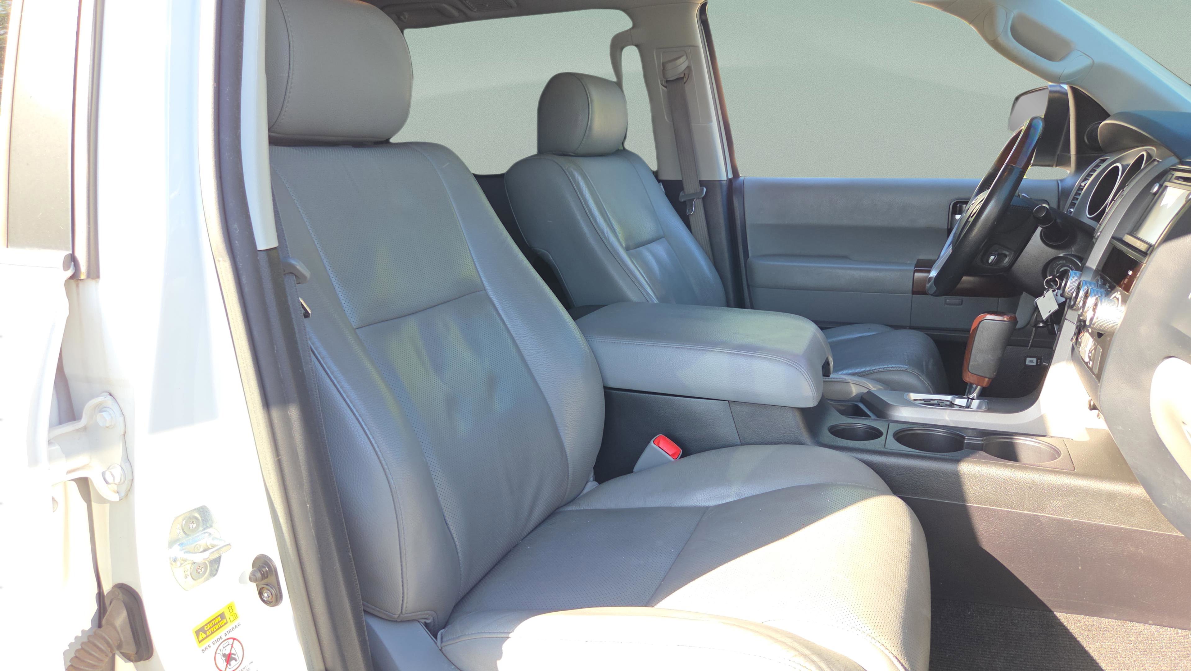 Used 2017 Toyota Sequoia Platinum image 20