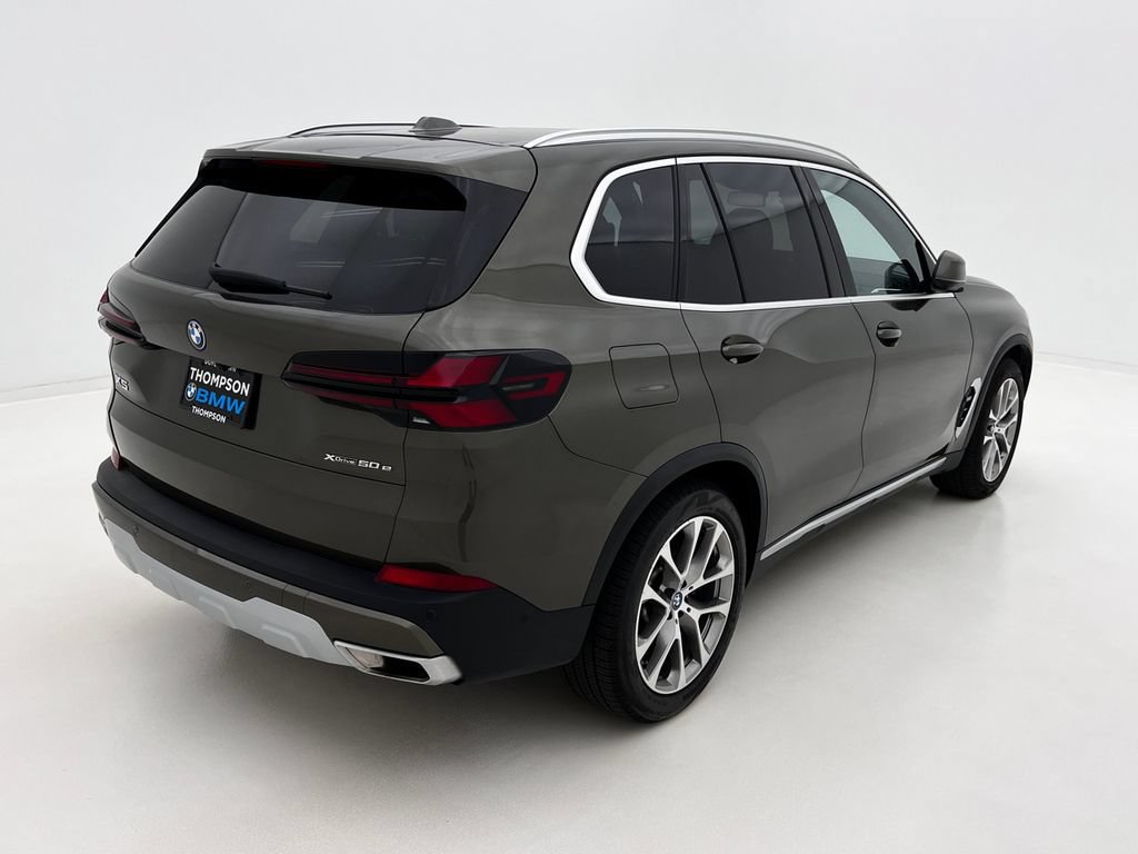 Used 2024 BMW X5 xDrive50e w/ Premium Package AWD/4WD image 7