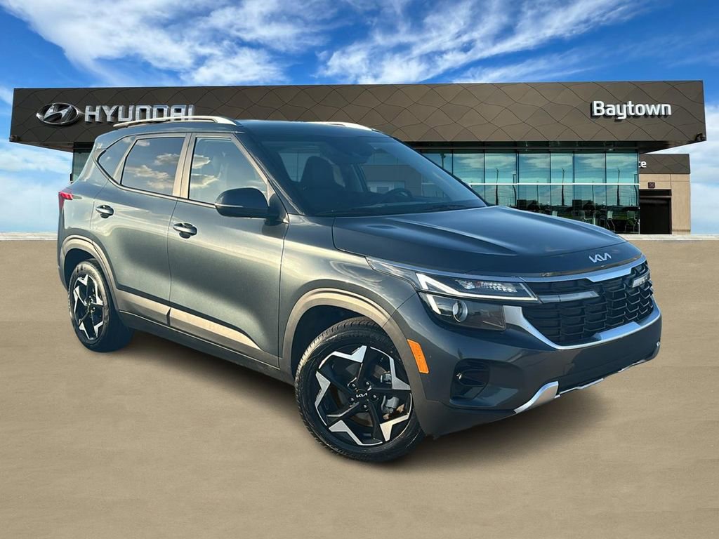 Used 2025 Kia Seltos S FWD image 1