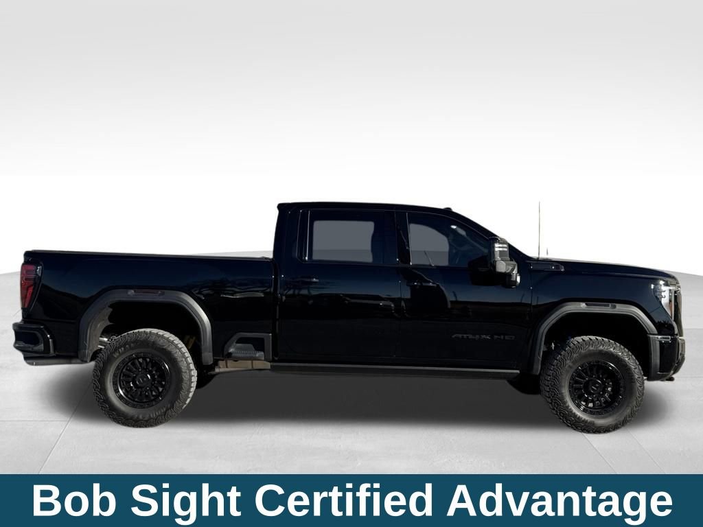 Used 2025 GMC Sierra 2500 AT4X image 4