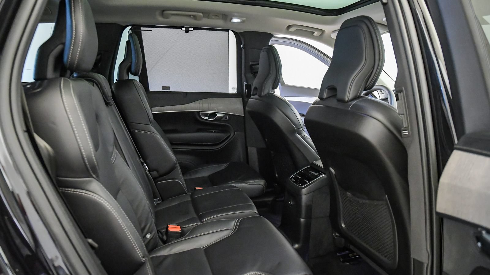 Certified 2023 Volvo XC90 T8 Ultimate AWD/4WD image 20