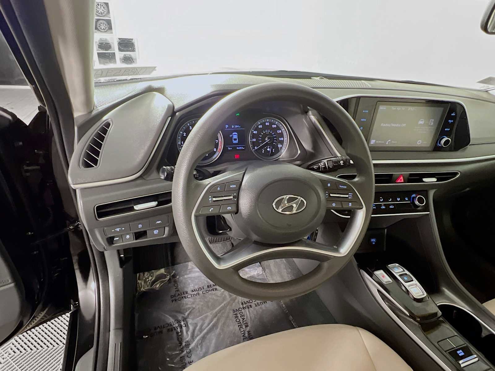Used 2023 Hyundai Sonata SE FWD image 11