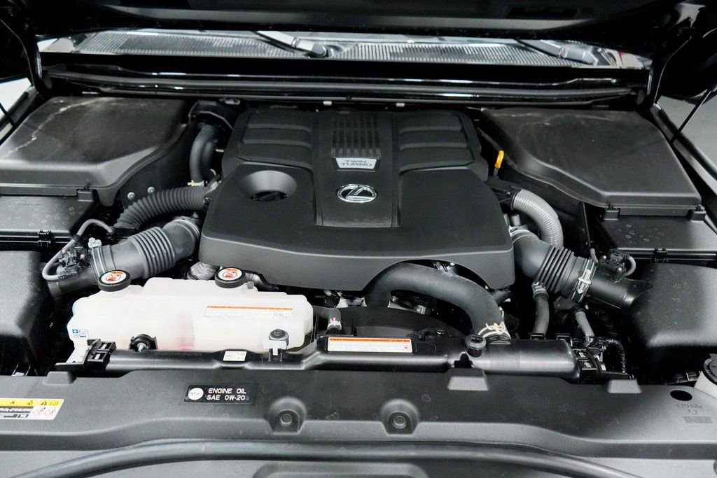 Used 2024 Lexus GX 550 image 37