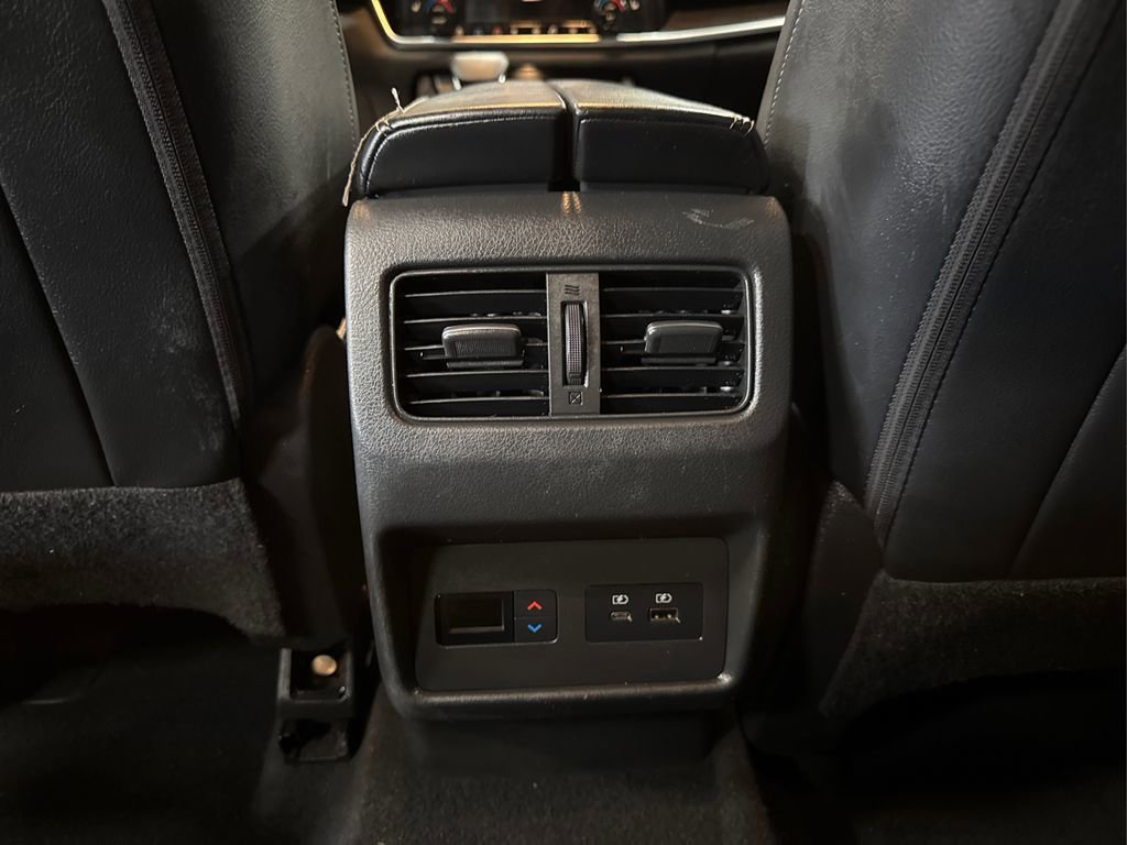 Used 2021 Nissan Rogue SL w/ Premium Package image 28