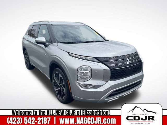 Used 2024 Mitsubishi Outlander SEL