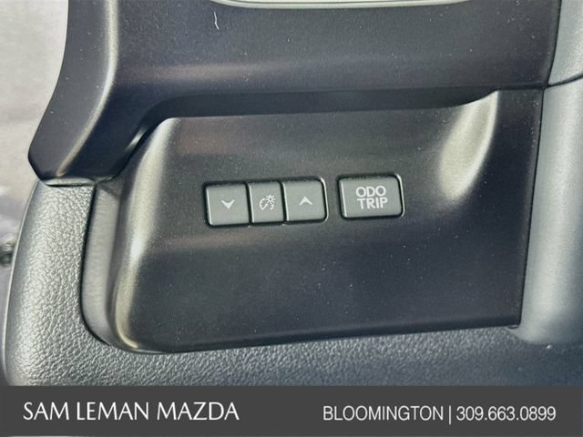 Used 2025 Lexus UX 300h FWD w/ Accessory Package (Z1) image 10