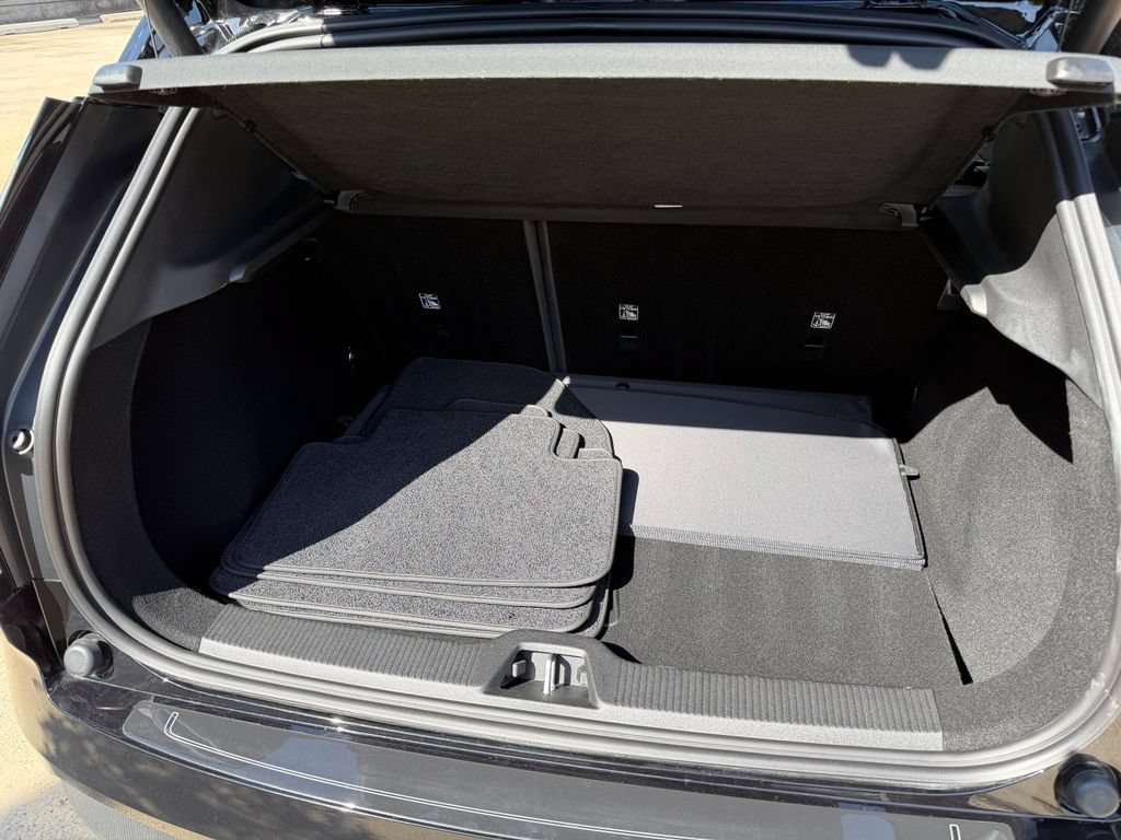 Certified 2025 Volvo EX30 Ultra w/ Climate Package AWD/4WD image 26