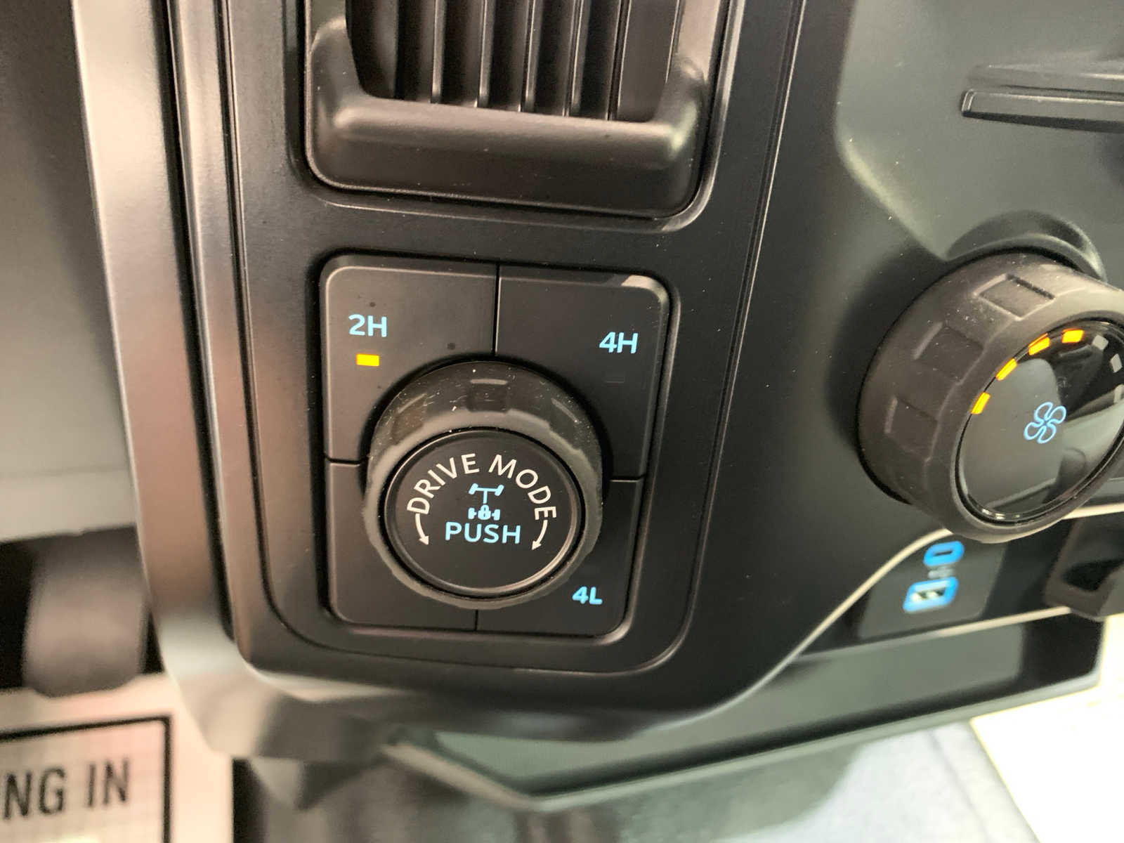 Used 2024 Ford F150 XL image 7