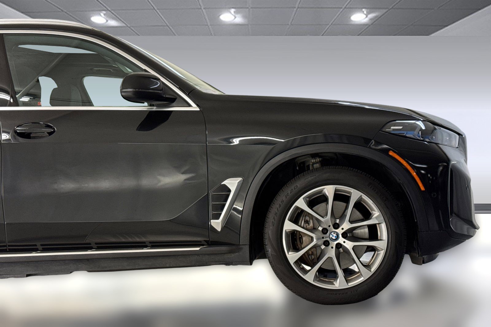 Used 2025 BMW X5 xDrive50e AWD/4WD image 35