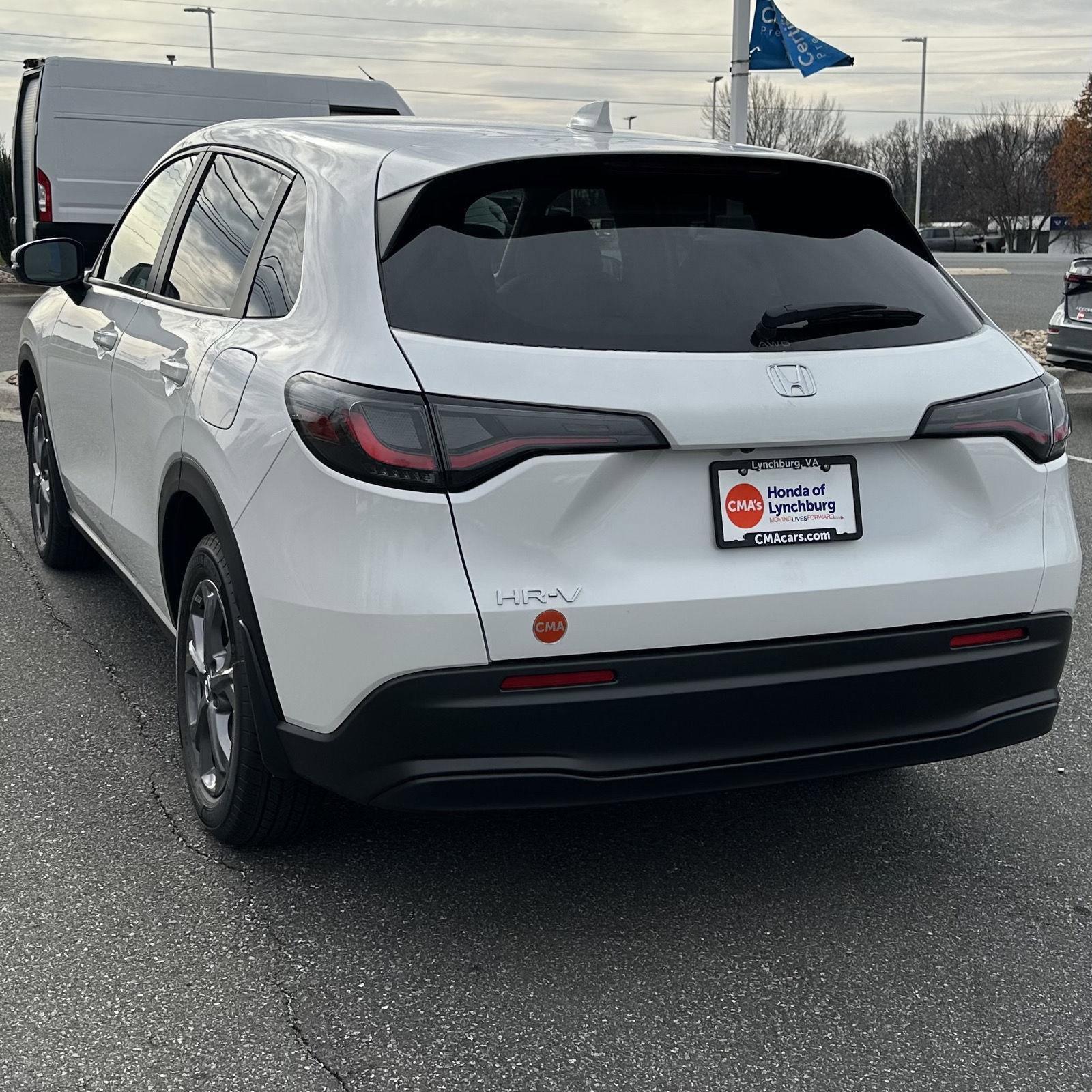 New 2026 Honda HR-V LX image 3