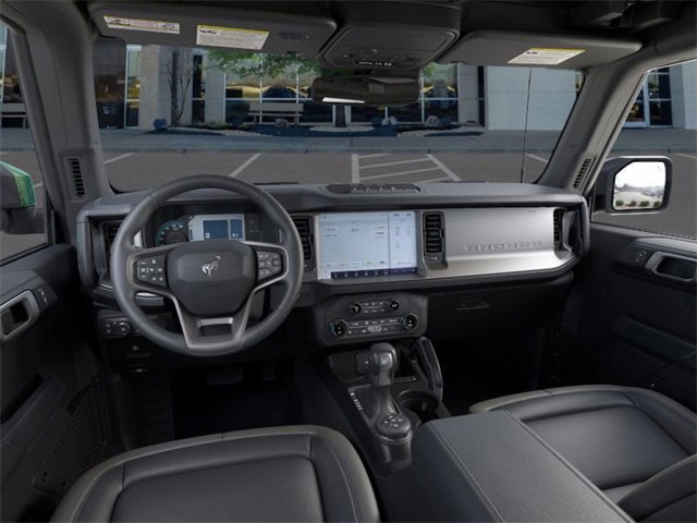 New 2025 Ford Bronco Outer Banks w/ Sasquatch Package image 9