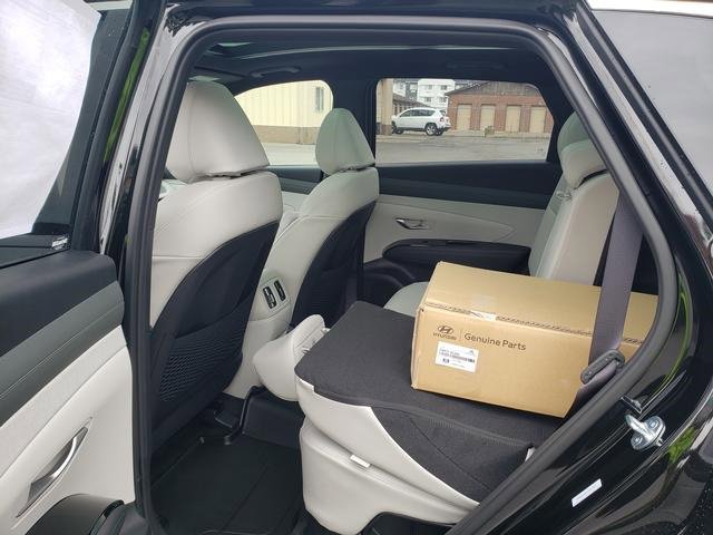 New 2025 Hyundai Tucson Limited image 8