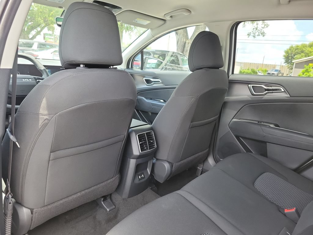 New 2026 Kia Sportage LX w/ LX Convenience Package FWD image 20