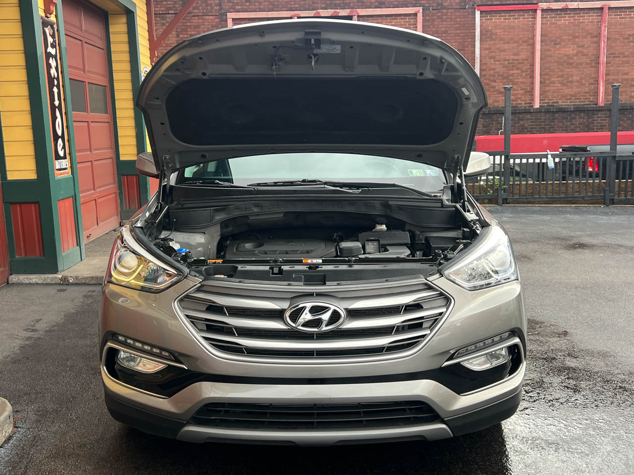 Used 2017 Hyundai Santa Fe Sport image 23