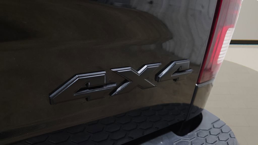 Used 2018 RAM 1500 Sport w/ Sport Premium Group image 32