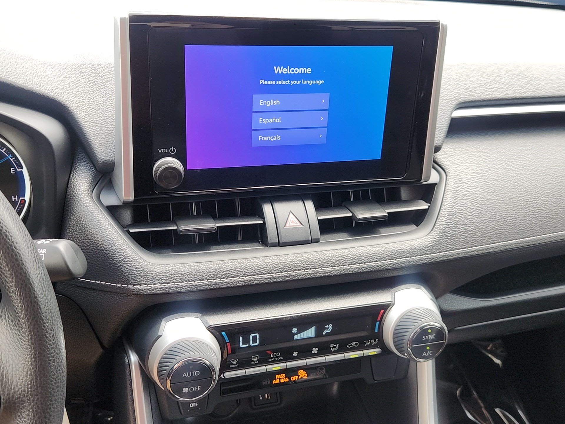 Certified 2025 Toyota RAV4 LE AWD/4WD image 14