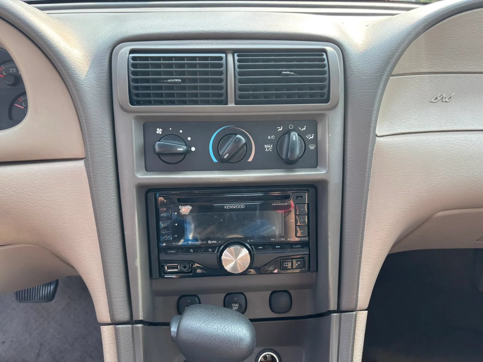 Used 2004 Ford Mustang Premium RWD image 13