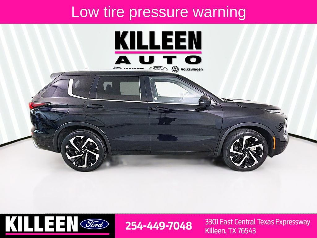 Used 2024 Mitsubishi Outlander SEL image 9