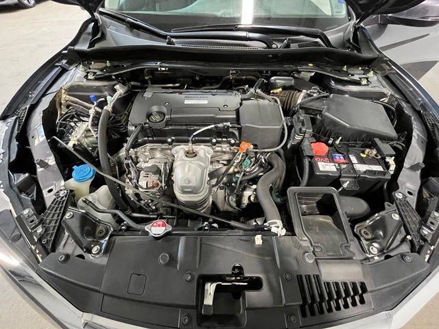 Used 2017 Honda Accord EX image 27