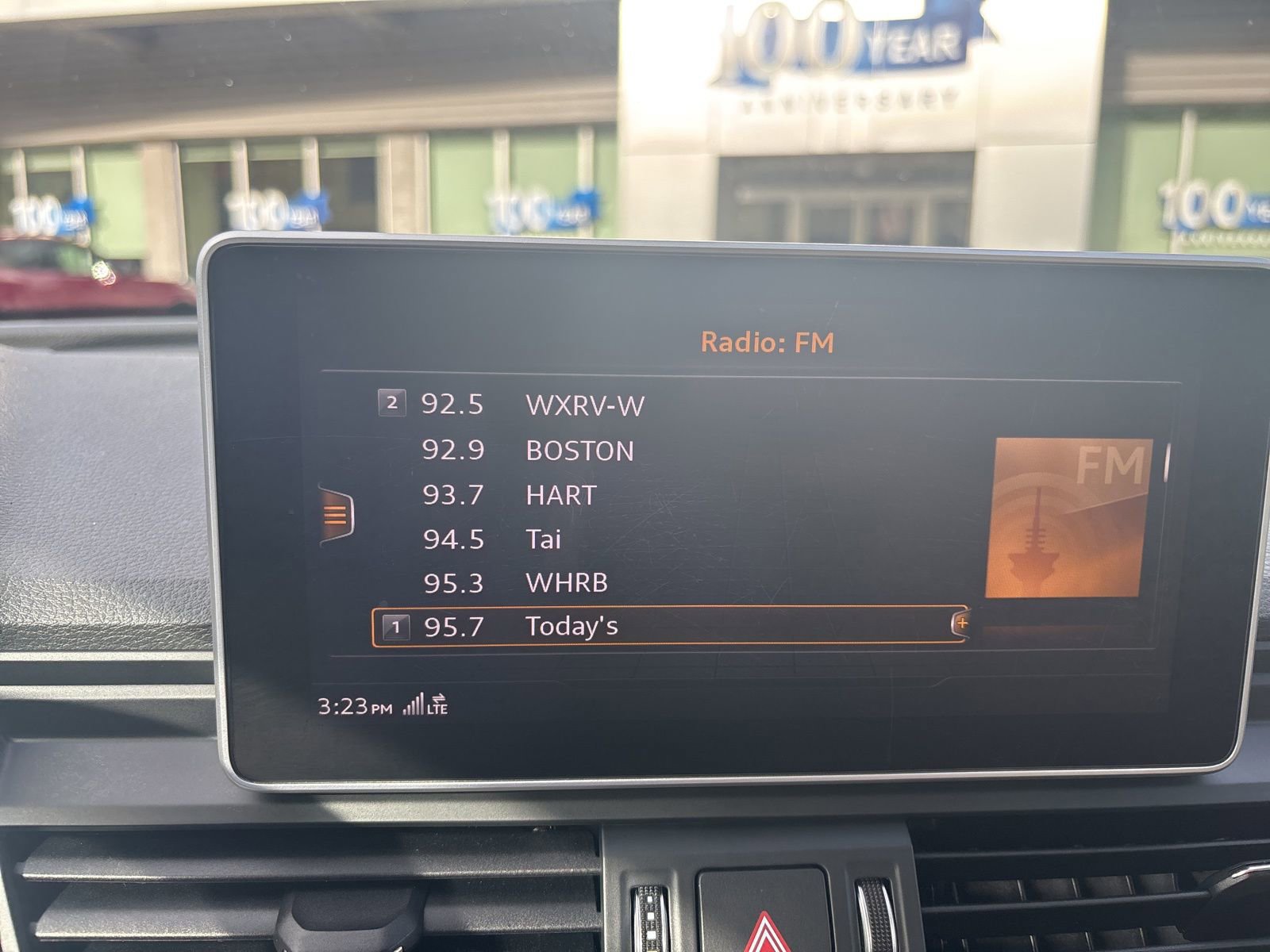 Used 2018 Audi Q5 2.0T Premium Plus w/ Premium Plus Package image 16