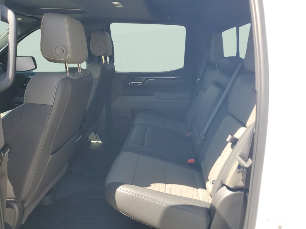Used 2025 Chevrolet Silverado 1500 ZR2 w/ Technology Package AWD/4WD image 11