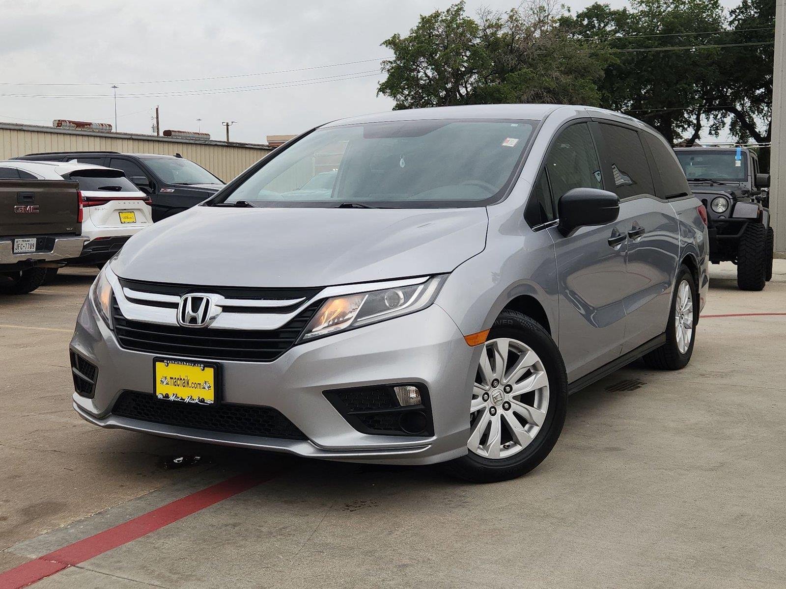 Used 2018 Honda Odyssey LX video 1