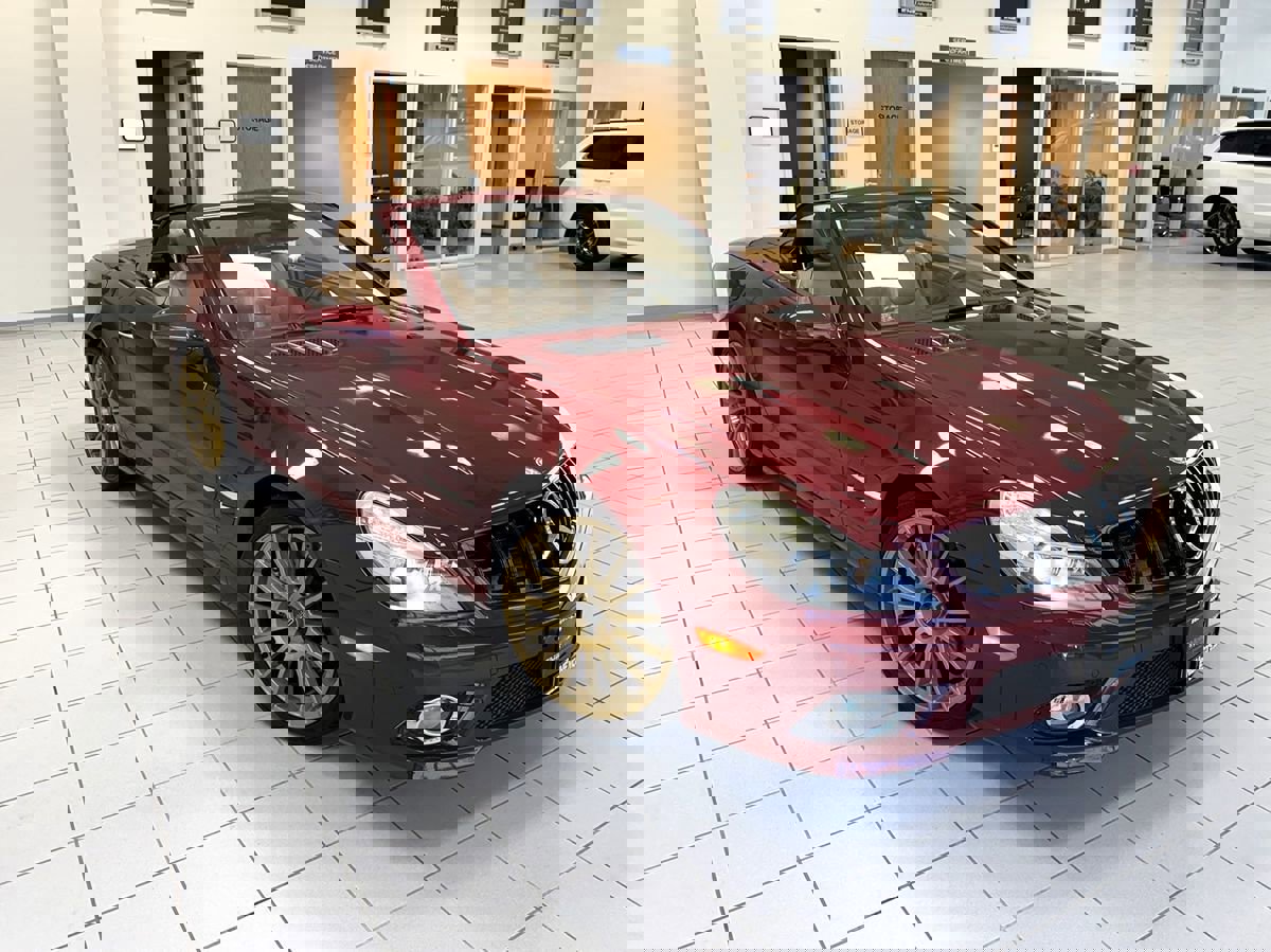 Used 2011 Mercedes-Benz SL 550 image 44