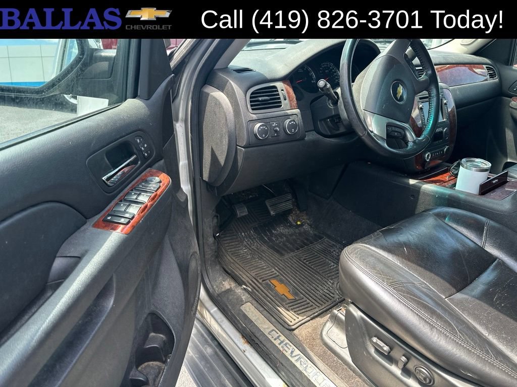 Used 2010 Chevrolet Tahoe LTZ AWD/4WD image 8