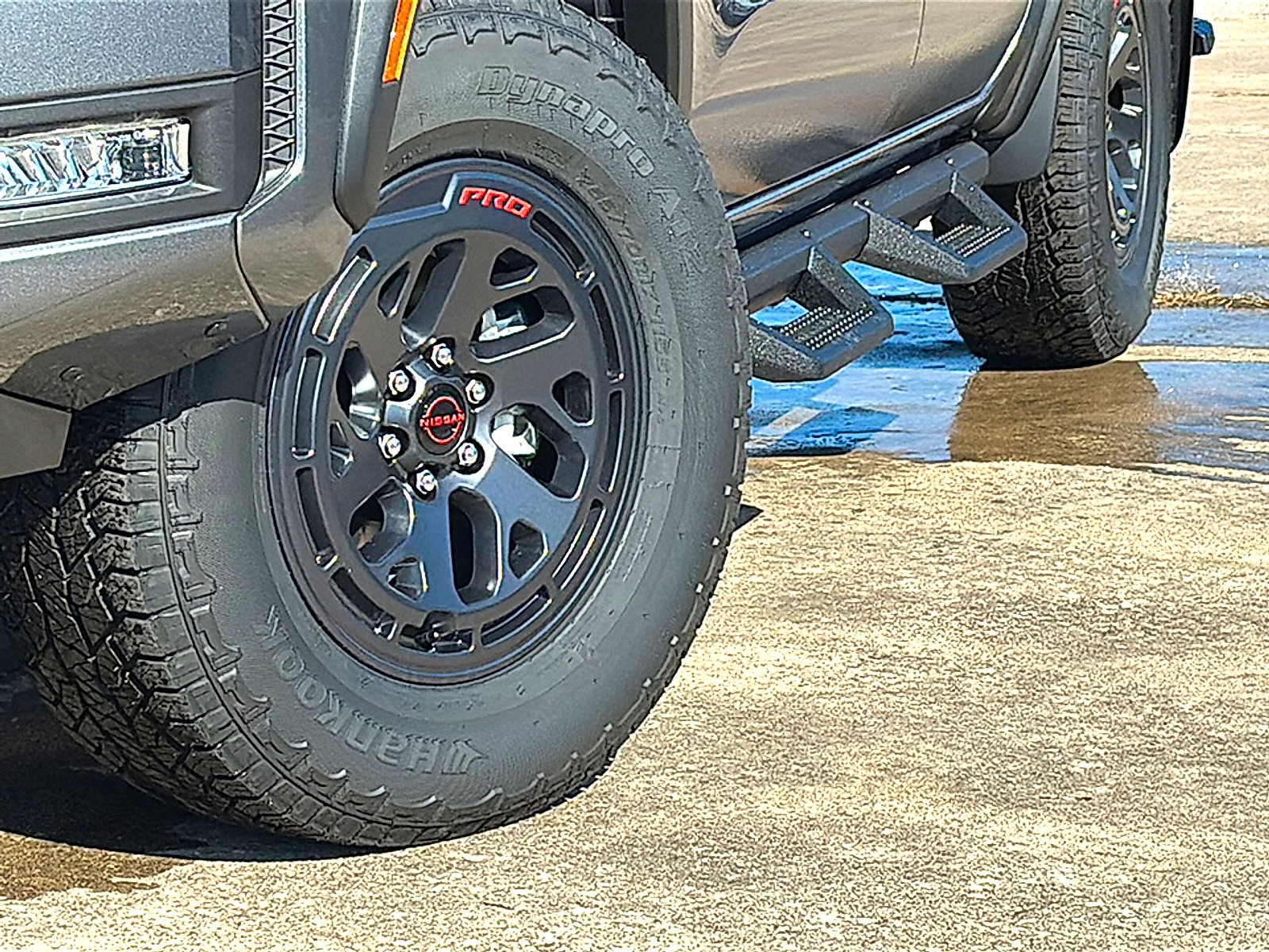 New 2026 Nissan Frontier PRO-4X w/ Tow Package image 3