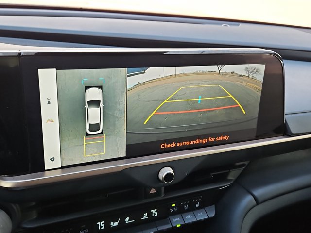 Used 2024 Toyota Crown Platinum image 13