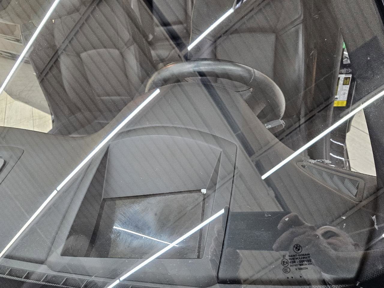 Used 2014 BMW 750Li image 44