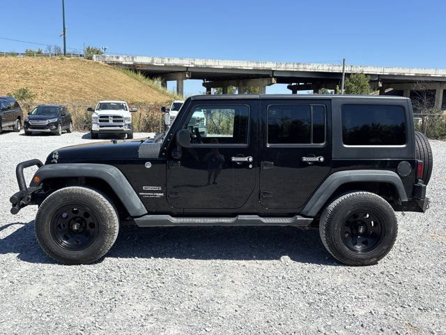 Used 2018 Jeep Wrangler Unlimited Sport S AWD/4WD image 8